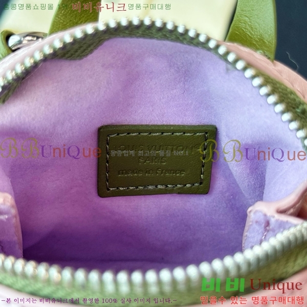 ̺ LV ̴    M02699-4