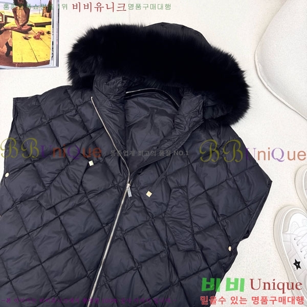  ** е  MAXM8855-6