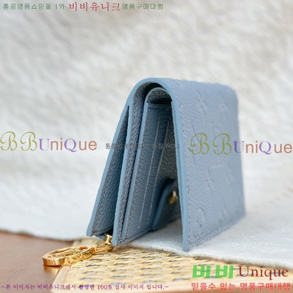 #̺   M83569-1001
