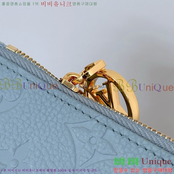 #̺   M83569-1001