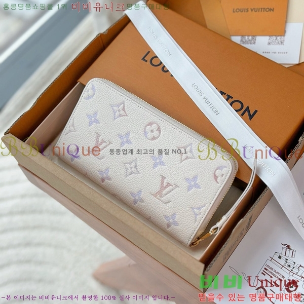 #̺   M25594-1001