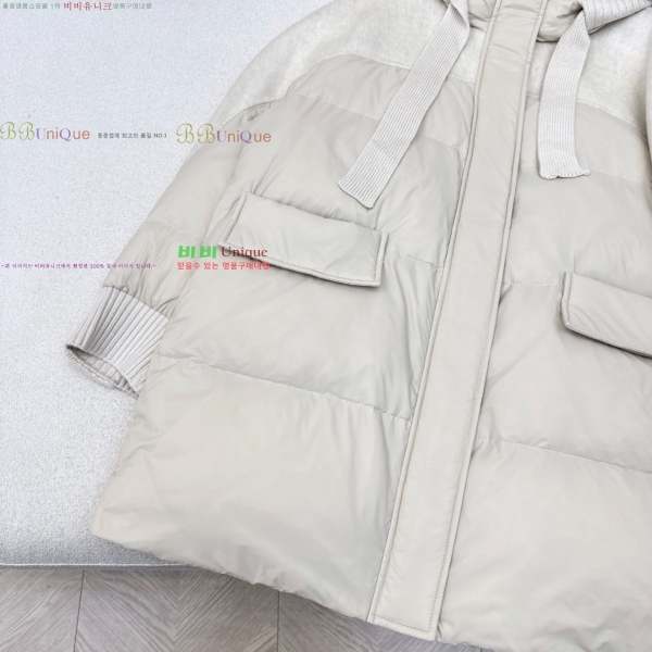  **  ٿ е MAXM230823-11