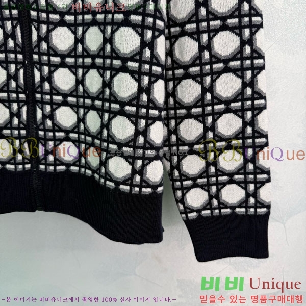     DO121302-8