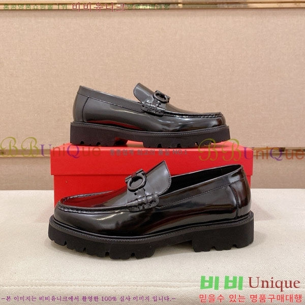  󰡸  FF889033-1