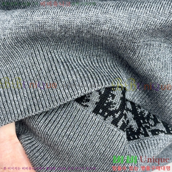    D257543-2