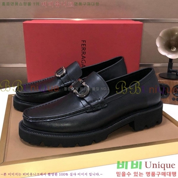  󰡸  2F6690320