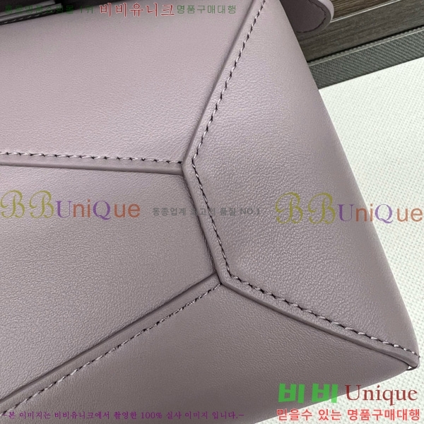 #ο   062324-302