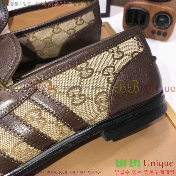    3G677905
