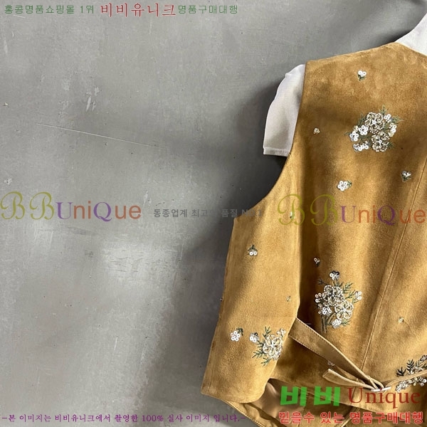  ̿̿    MIU1123044-7