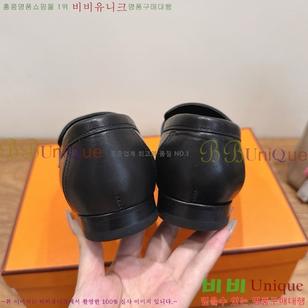 ޽ ξ  40H823910-13