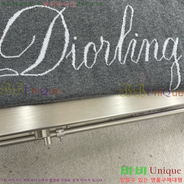    Ƽ D2515738-1