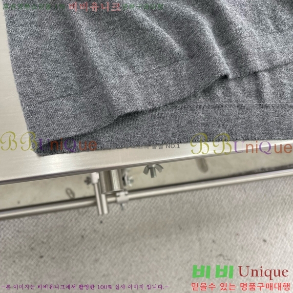    Ƽ D2515738-1