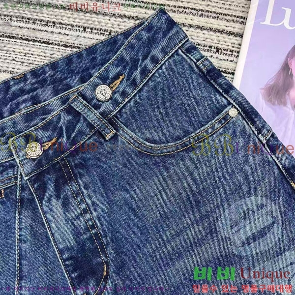  ũ   CHS1451574-10