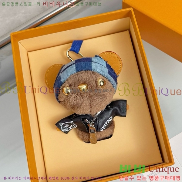 #̺ LV     M03176-3