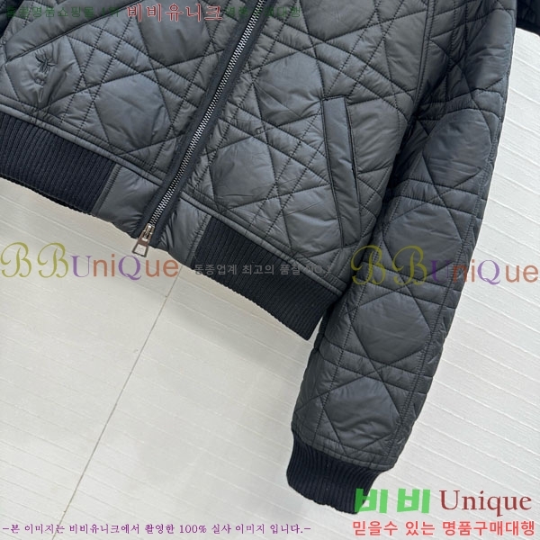   е  DO2128892-5