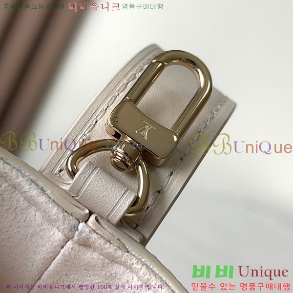 #̺  BB M25673-601