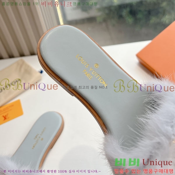 ̺   LV556021-2