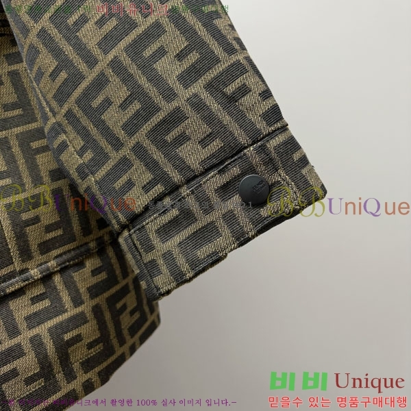   ĵ  FD30526
