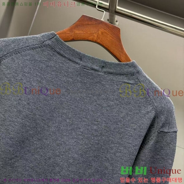    BU715383-1