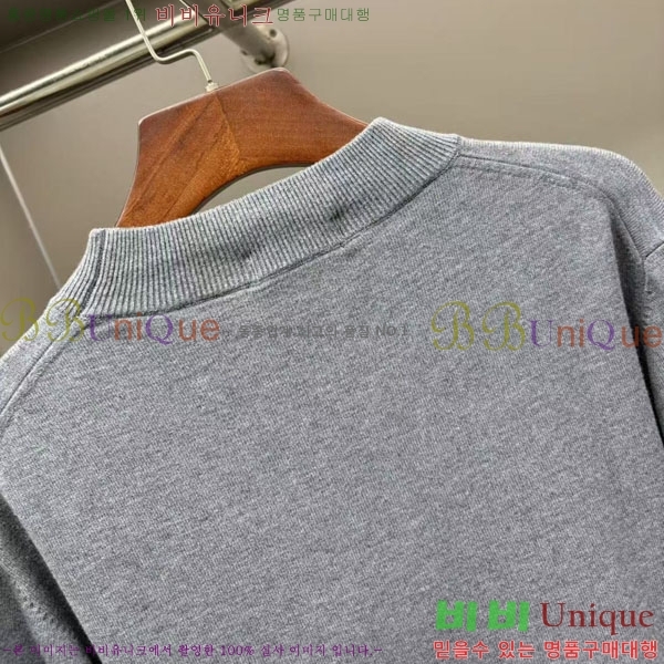    BU715384-4