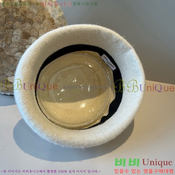 ζ  Y9168575-3