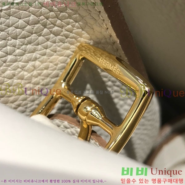 #޽ ܹ 22 KH7351330-1