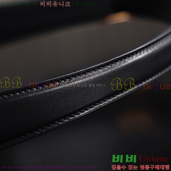 #ζ ׷     698567-1051