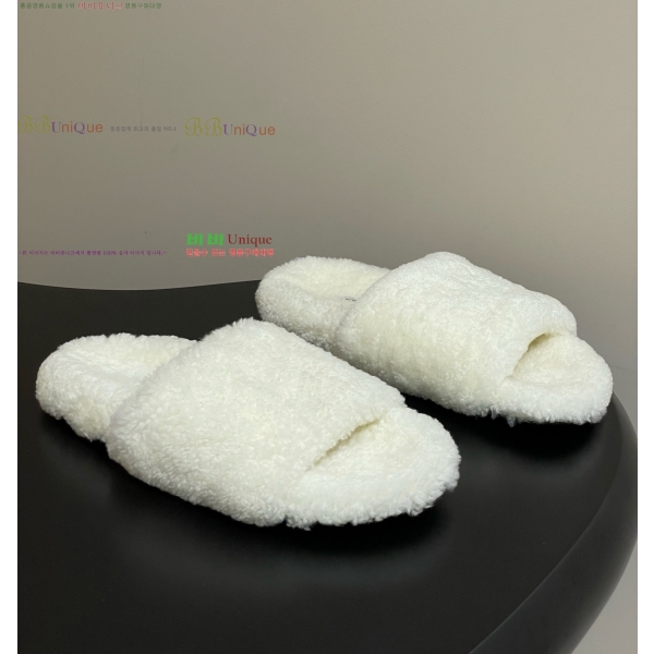  * þ   26TR25102295-3