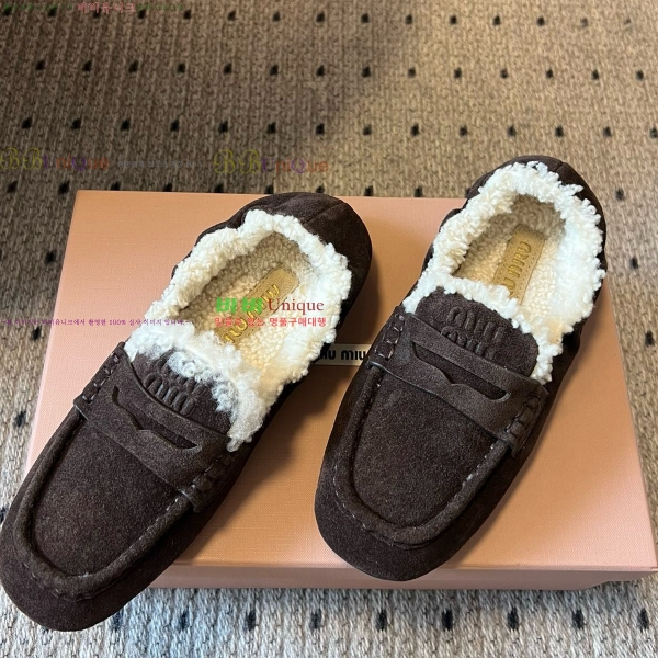  ̿** þ   30MU25102297-4