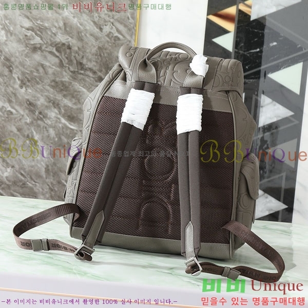 #   ε  1ESBA205-104