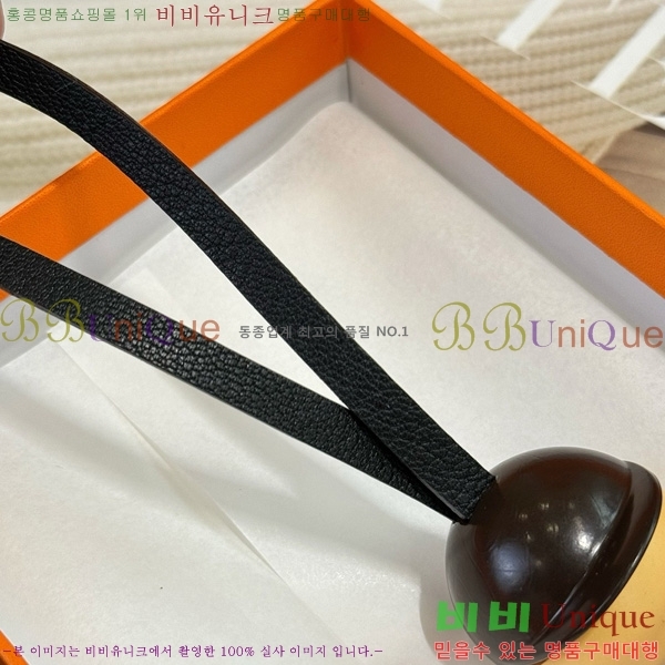 ޽ Jockey Charm  HE4523806-4