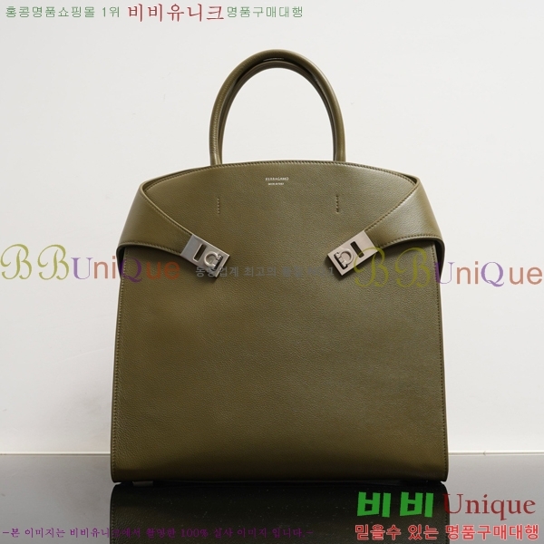 #䷹ 󰡸 ׹ AU-24-3