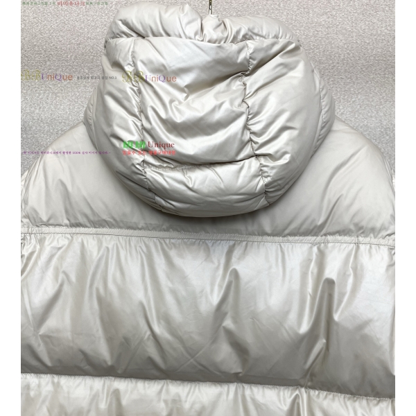  * ٿ е 56BU25102923-4