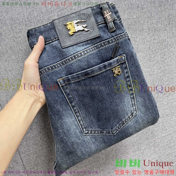   û BU547878