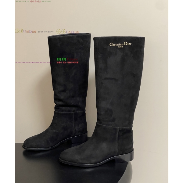   D-Town   56D25101810-2