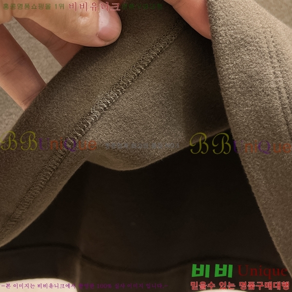  **Ƴ  Ƽ LP97922-1