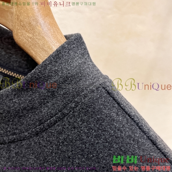  **Ƴ  Ƽ LP97922-3