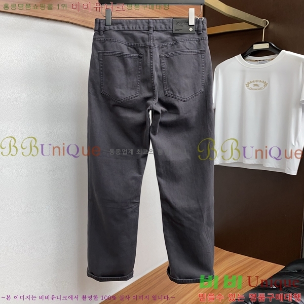  **Ƴ û LP86922