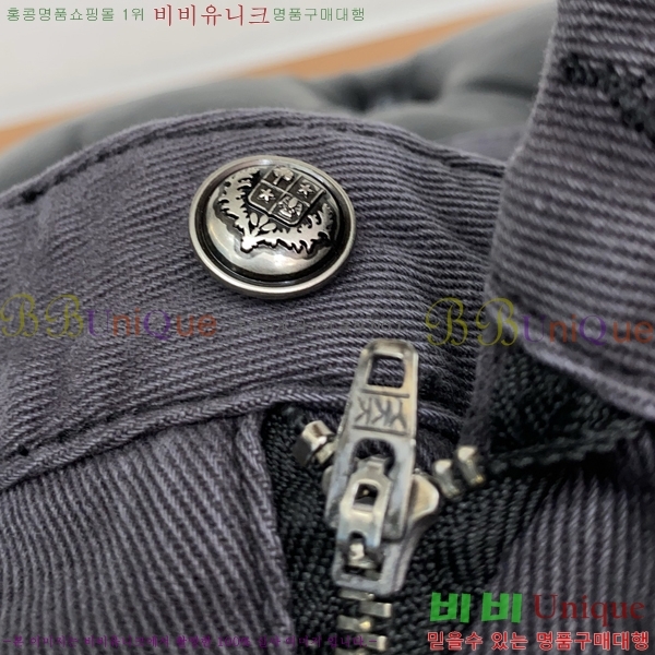  **Ƴ û LP86922