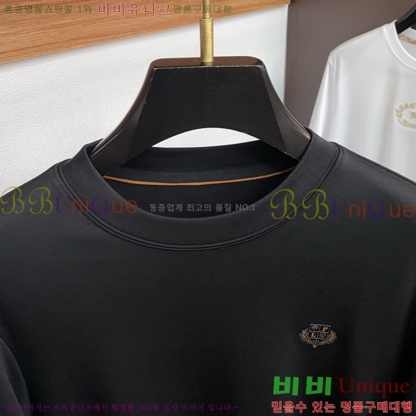  **Ƴ  Ƽ LP97921