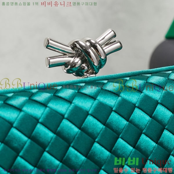 #װ Ÿ  Ŭġ 8651-104