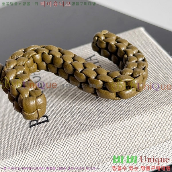 #װŸ  S  844672-119