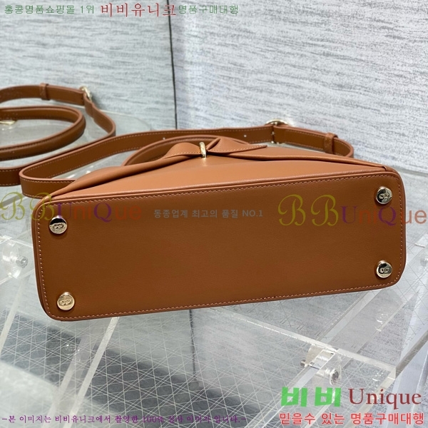 # ٺ  žڵ M0737-105