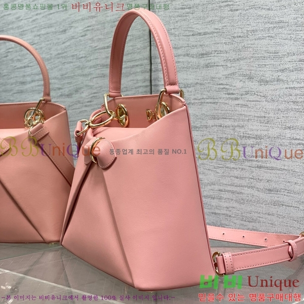 # ٺ  žڵ M0737-107