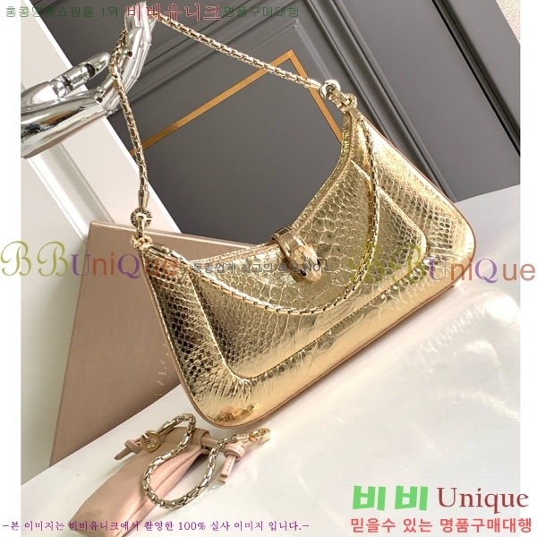 #Ұ Ƽ ̾  738341-101