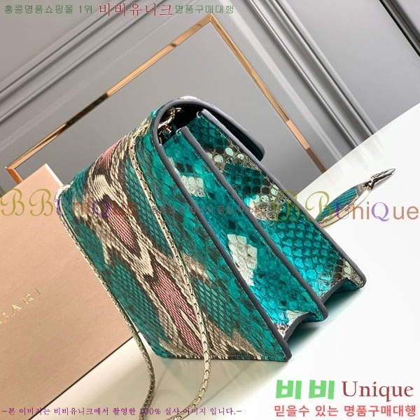 #Ұ Ƽ  üι 738500-301