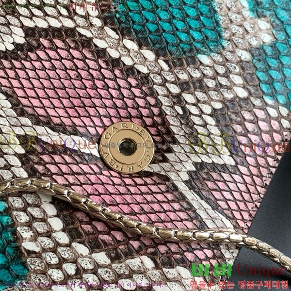 #Ұ Ƽ  üι 738500-301