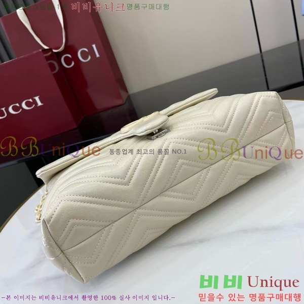 # GG  ̵  850676-104