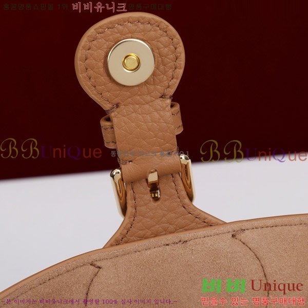 # ٺ BOBBY ̵ M9337-205