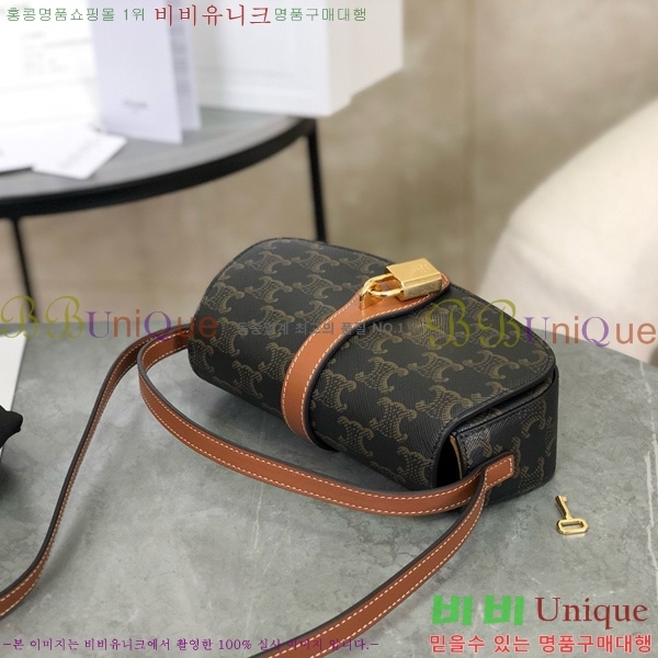 # Ÿ Ʈ Ŭġ 10I592-1001